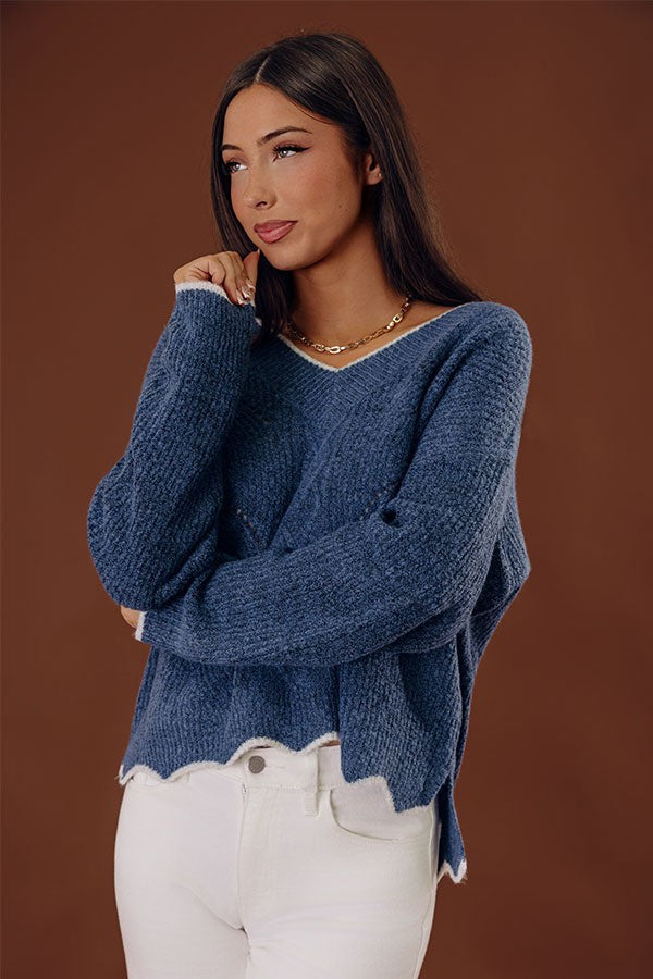 Long Sleeve Knit Pullover Sweater with Ribbed Trim in Navy Blue