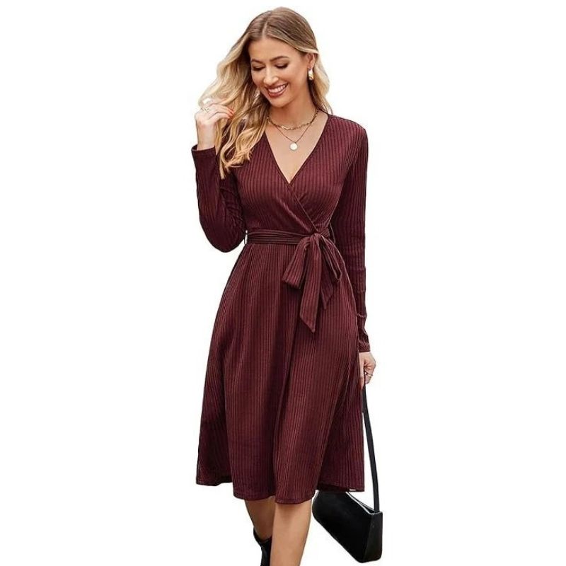 Women’s Fall Knit Midi Sweater Dress with Belt and Pockets