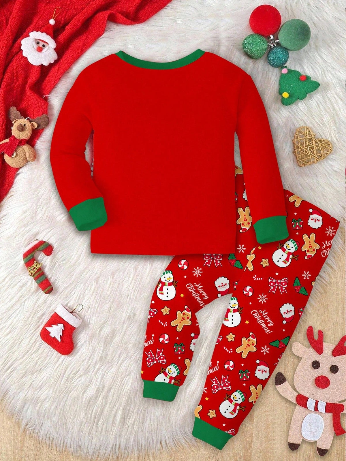 Childrens Two Piece Pajama Set with Thermal Lining and Christmas Graphics