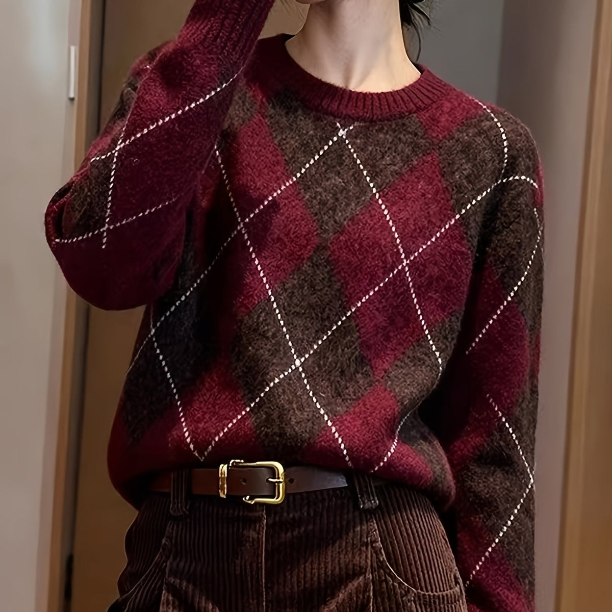 Diamond Argyle Pullover Sweater with Round Neck and Long Sleeves, Relaxed Fit