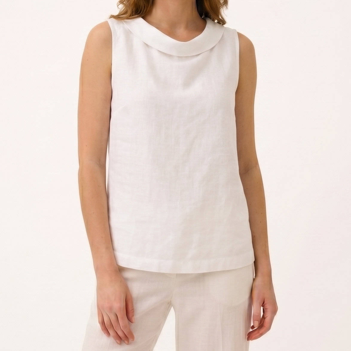 Sleeveless Roll Collar Top, Elegant Casual Women’s Top for Daily Fashion