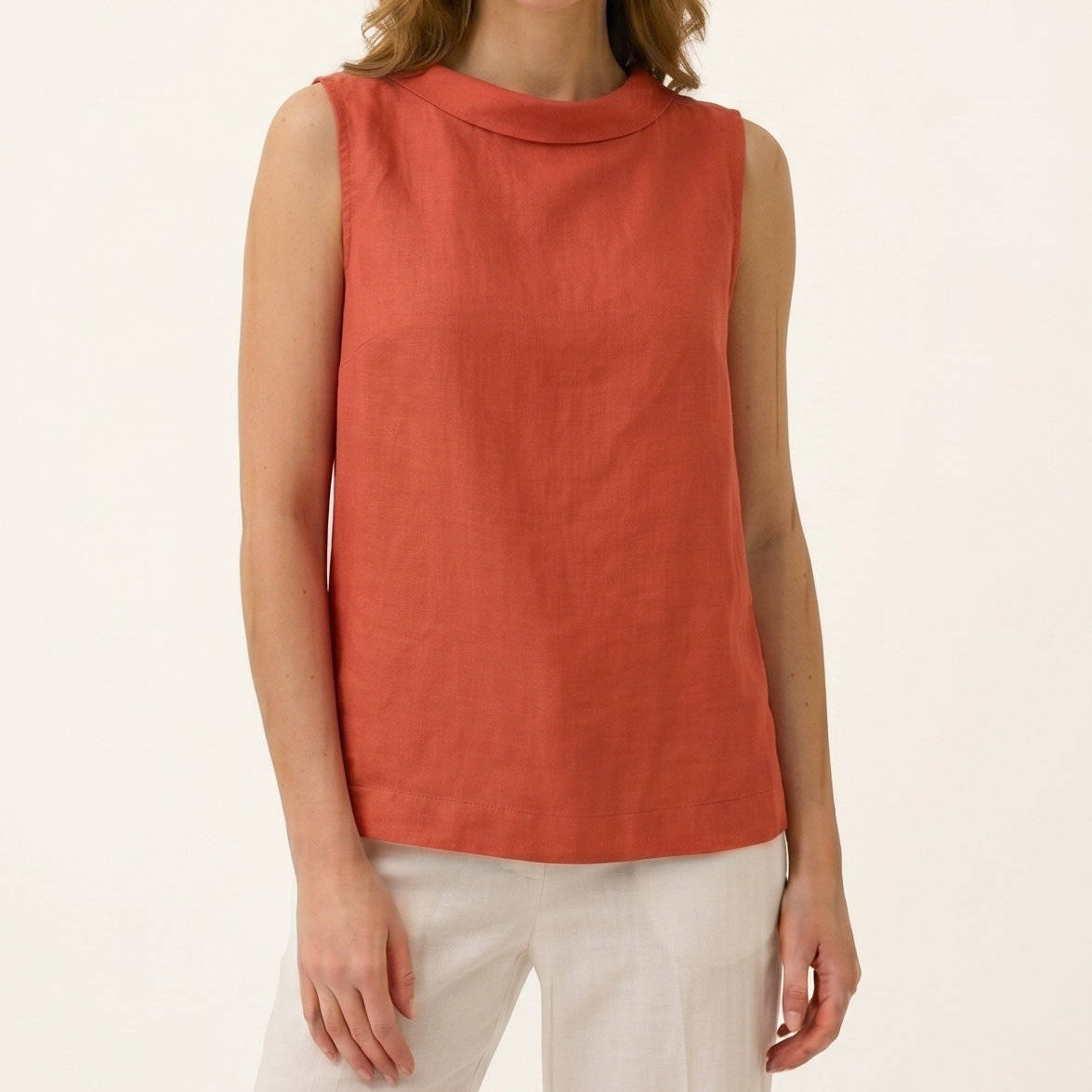 Sleeveless Roll Collar Top, Elegant Casual Women’s Top for Daily Fashion