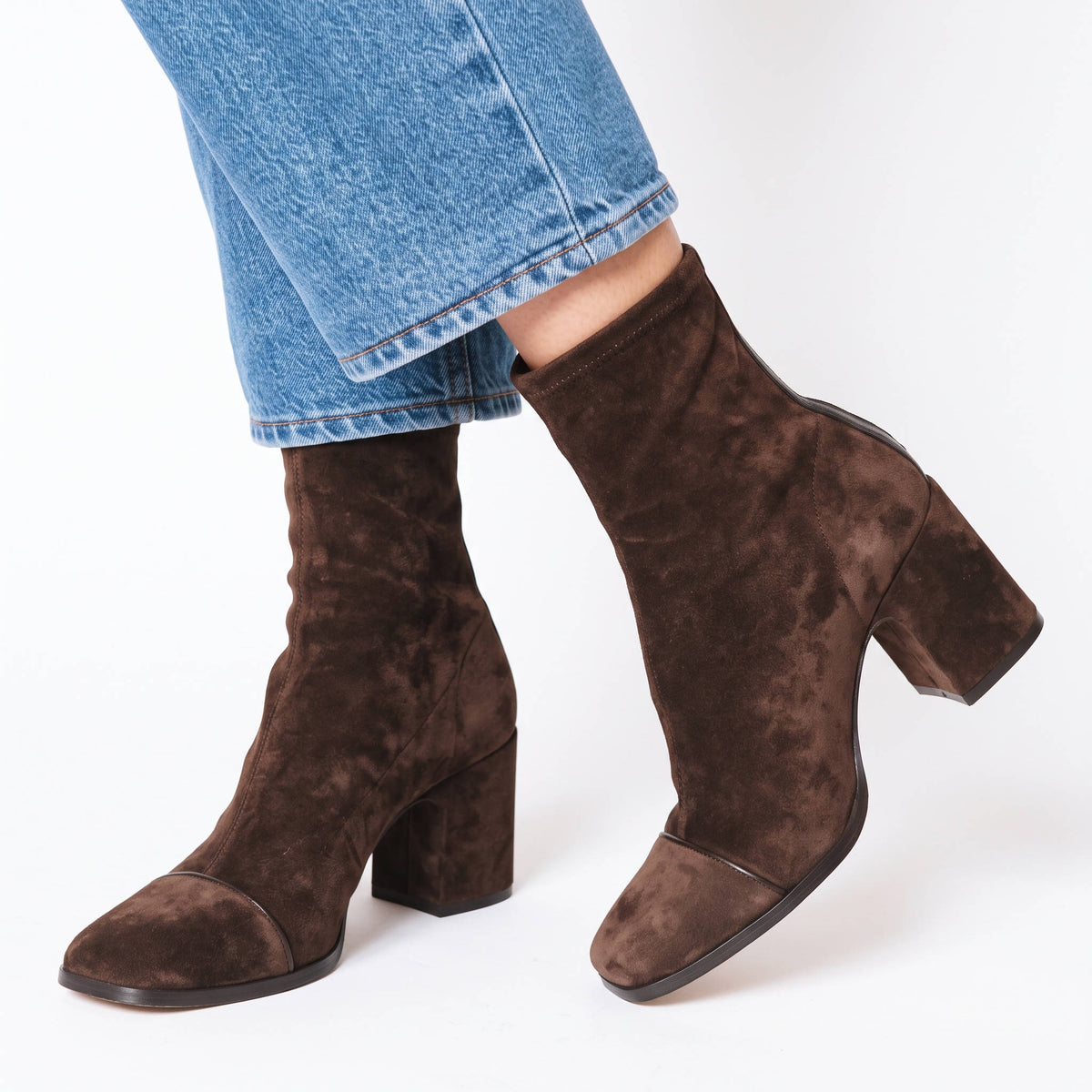 Womens Orthopedic Heeled Boots, Supportive Sole Elegant Design for Comfortable Everyday Wear