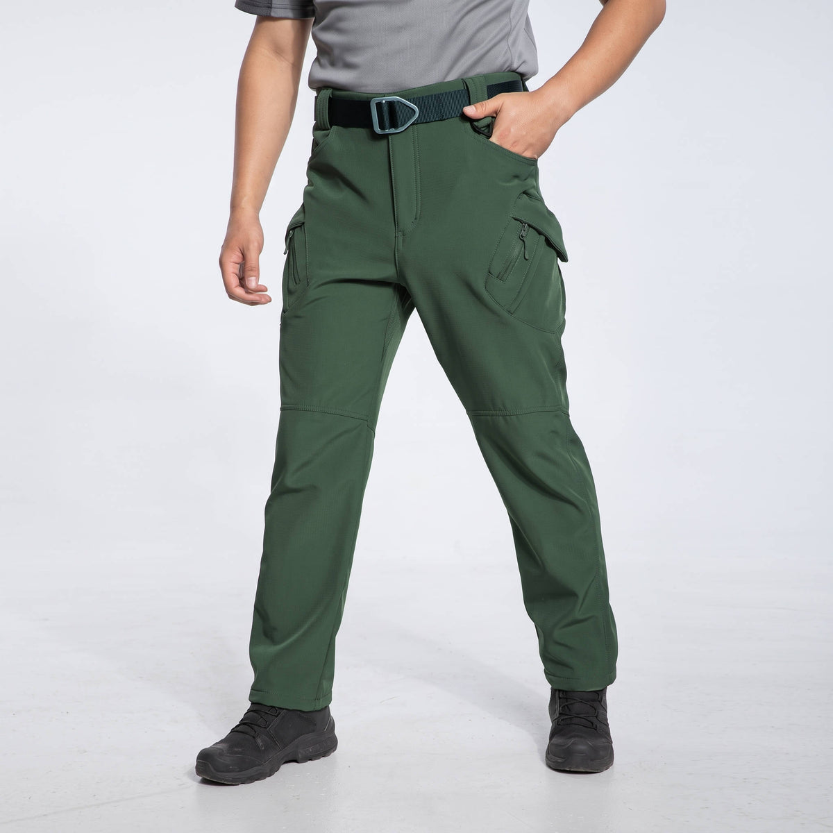 Mens Hunting Pants, Winter Snow Ski Pants with Fleece Lining, Waterproof Tactical Work Pants for Cold Weather Outdoor Use