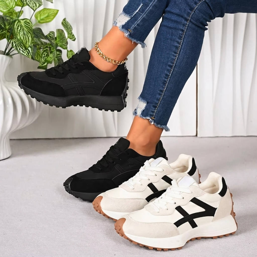 Walking Sneakers, Lightweight Everyday Shoes with Cushioned Insole and Mesh Upper