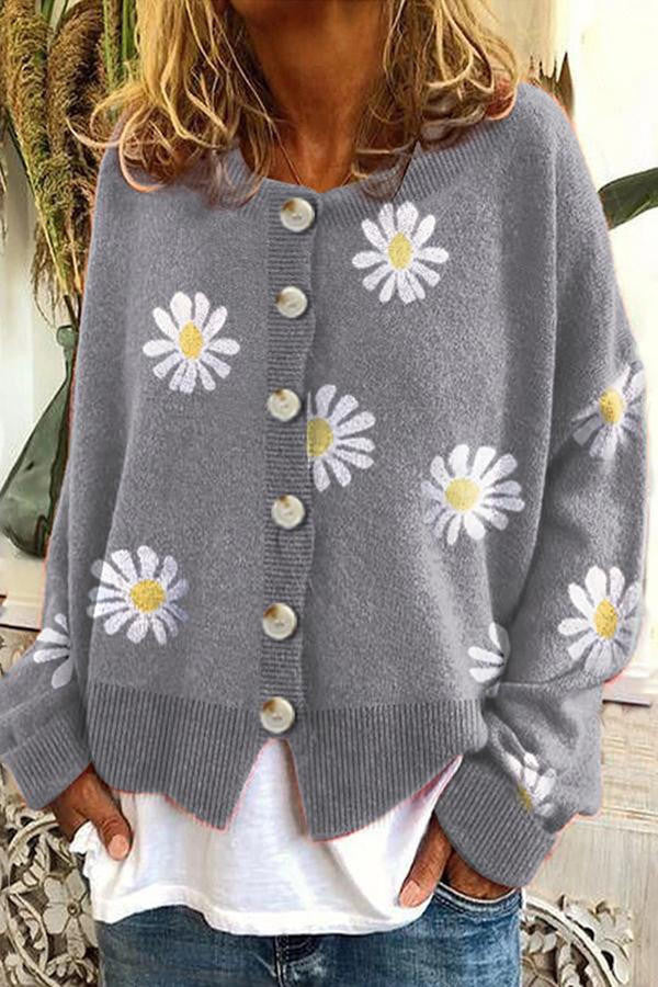 Round Neck Knit Sweater with Floral Embroidery and Light Stretch