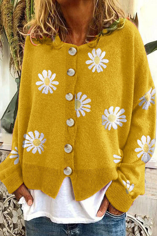 Round Neck Knit Sweater with Floral Embroidery and Light Stretch