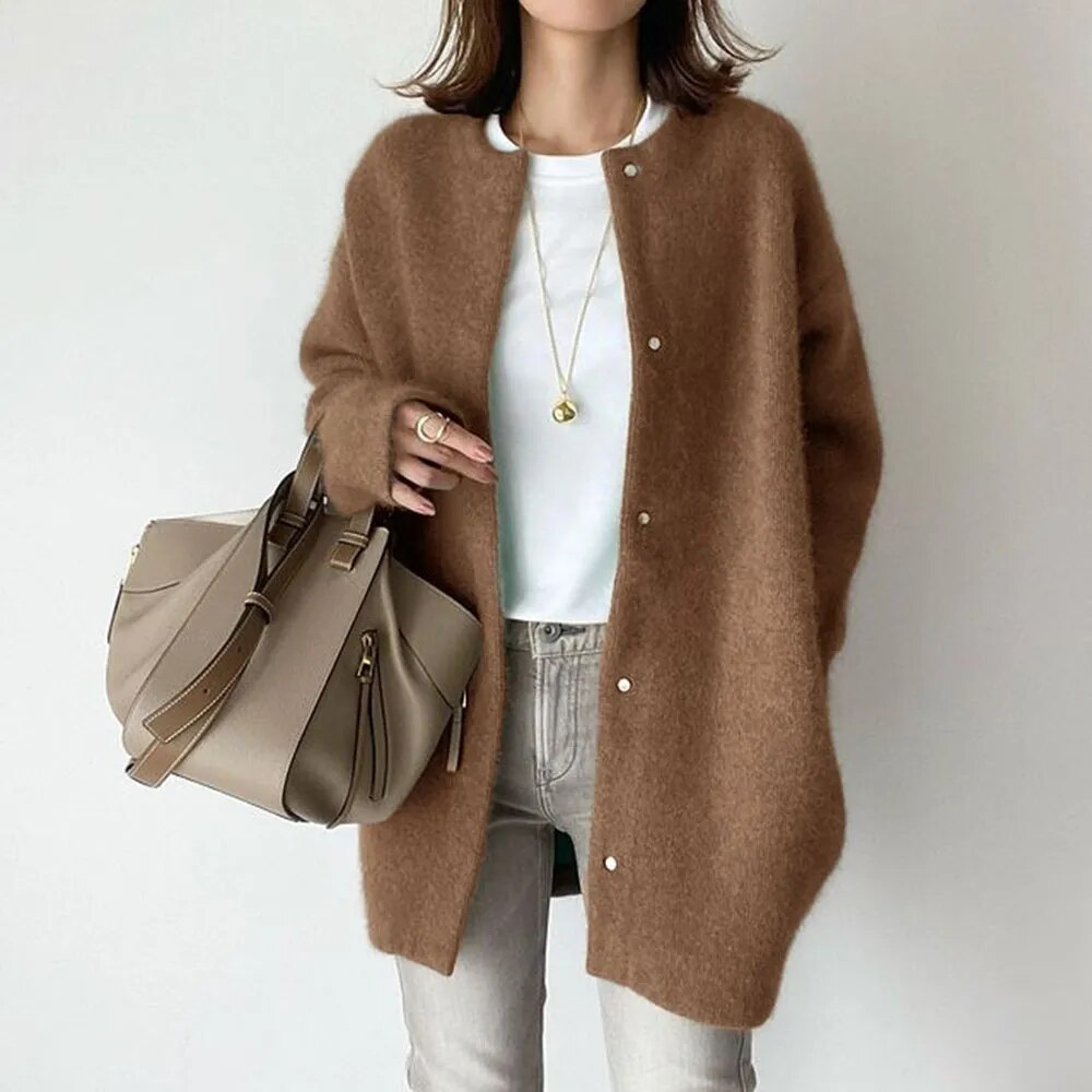 Longline Oversized Knit Cardigan with Button Closure and Textured Fabric