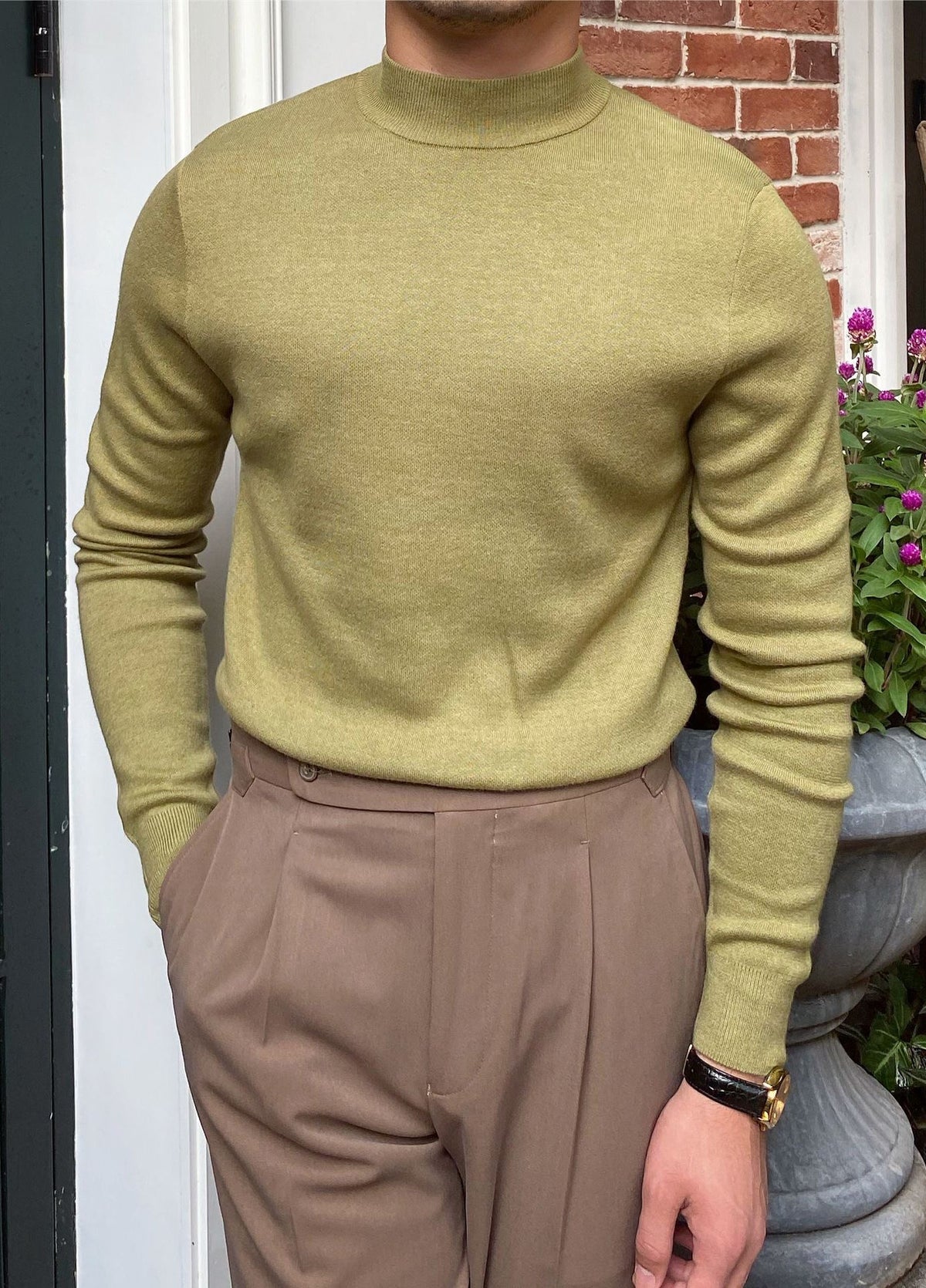 Mock Neck Sweater with Structured Shoulders and Breathable Knit Fabric