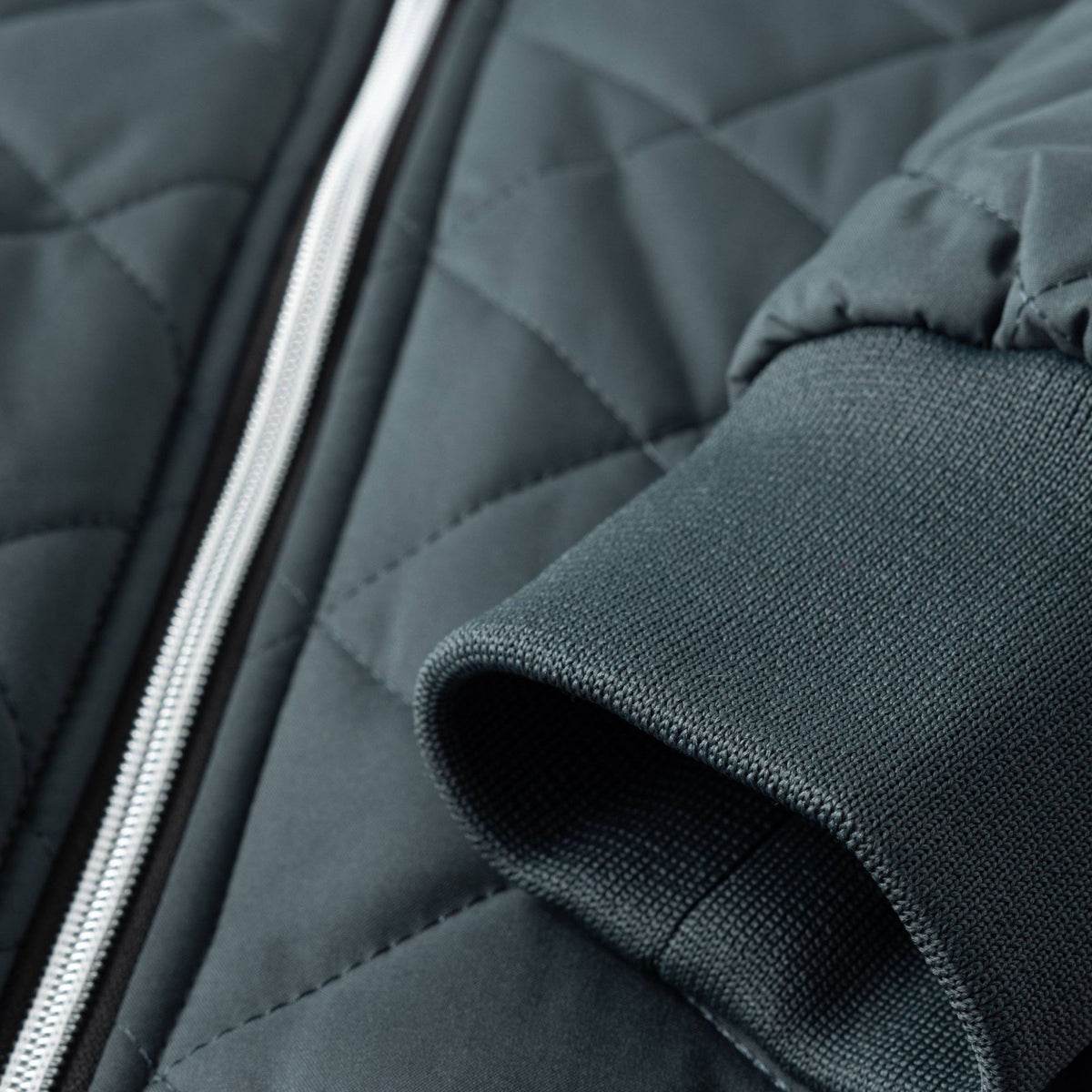 Quilted Bomber Jacket with Fleece Lining and Stand Collar, Ribbed Cuffs