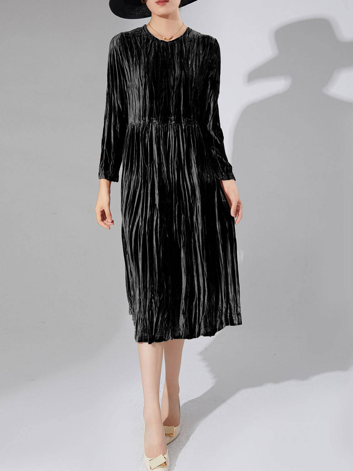 Velvet Dresses for Women, Vintage Style Long Sleeve Cinched Waist Pleated Dress for Fall and Winter