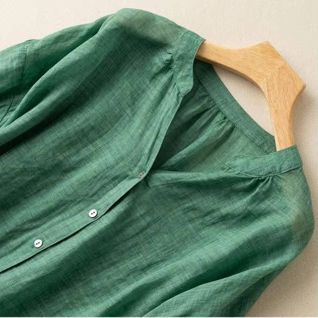 Vintage Button Detail Blouse, Stylish Women’s Casual Top for Daily Fashion