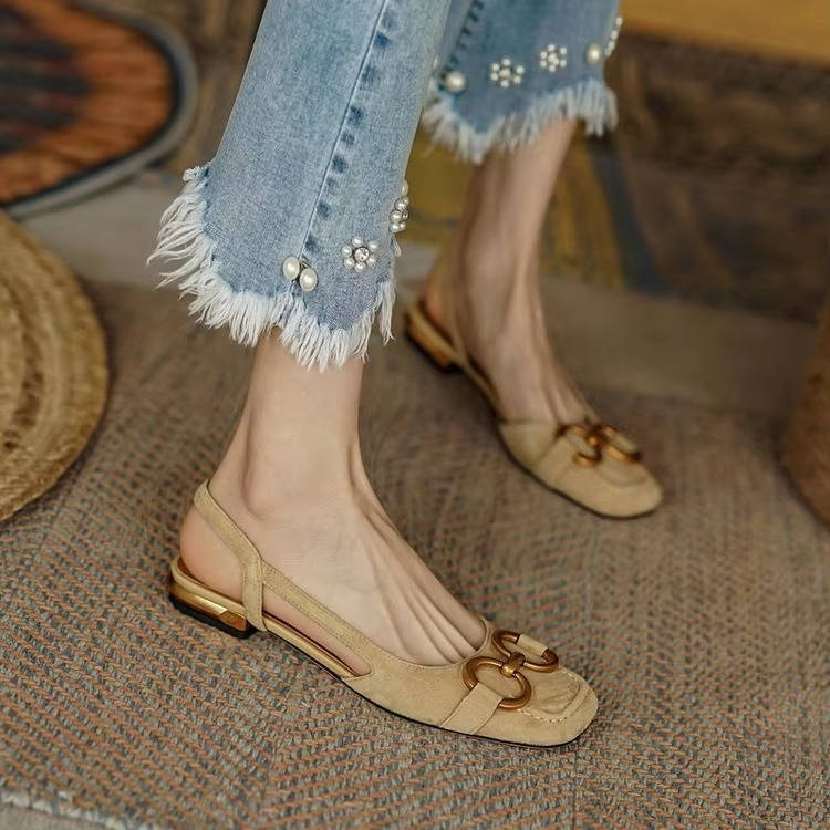 Elegant Comfortable Sandals, Fashionable Walking Sandals for Daily Comfort and Style