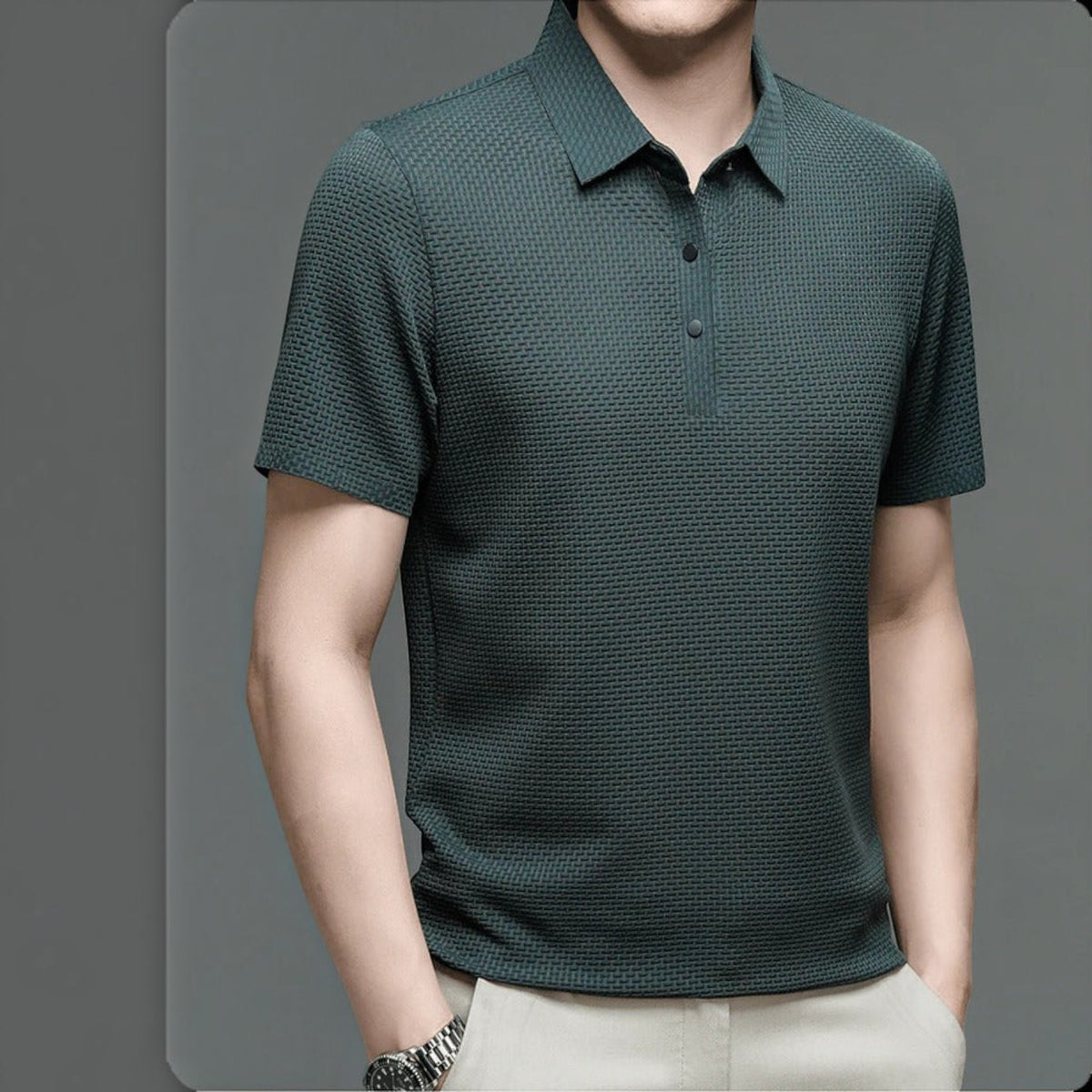 Breathable Mesh T-Shirt with Ventilation Panels and Contemporary Design