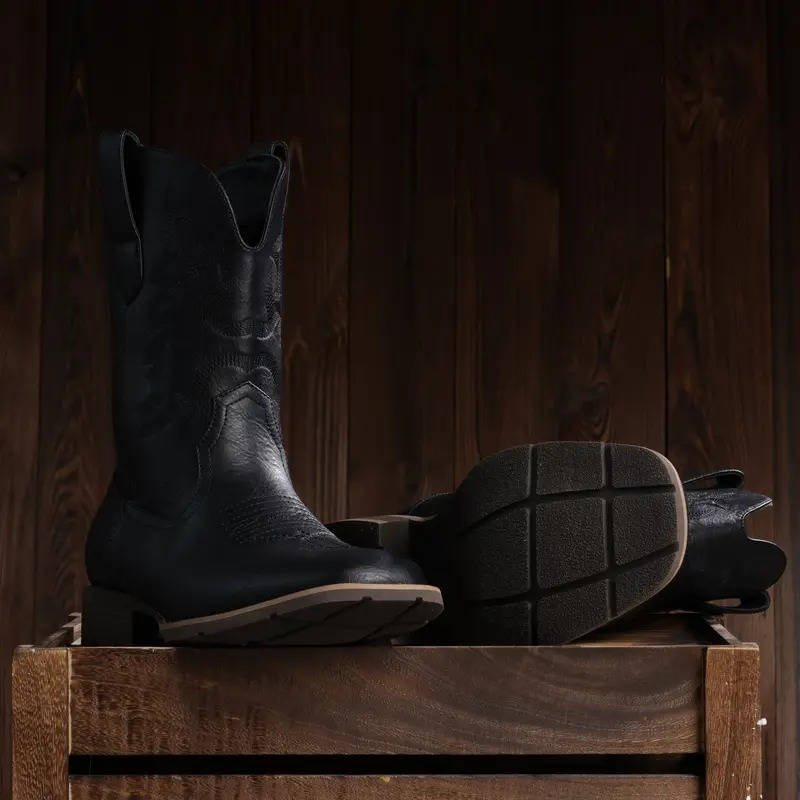 Mens Cowboy Boots, Western Boots with Embroidered Design, Slip Resistant Square Toe Chunky Heel Ankle Boots