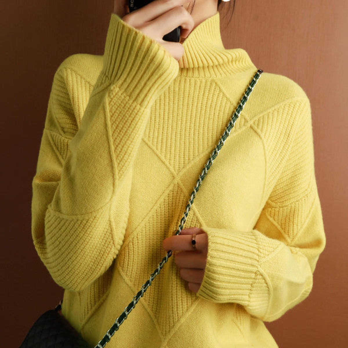 Women Long Sleeve Turtleneck Knit Pullover with Soft Ribbed Neckline and Hem