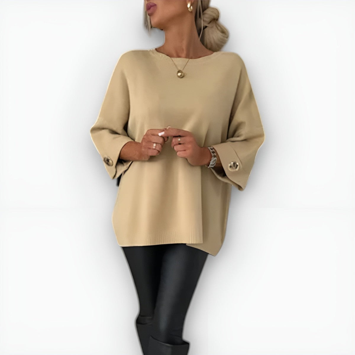 Loose Knit Crew Neck Pullover Sweater with Ribbed Texture and Relaxed Fit