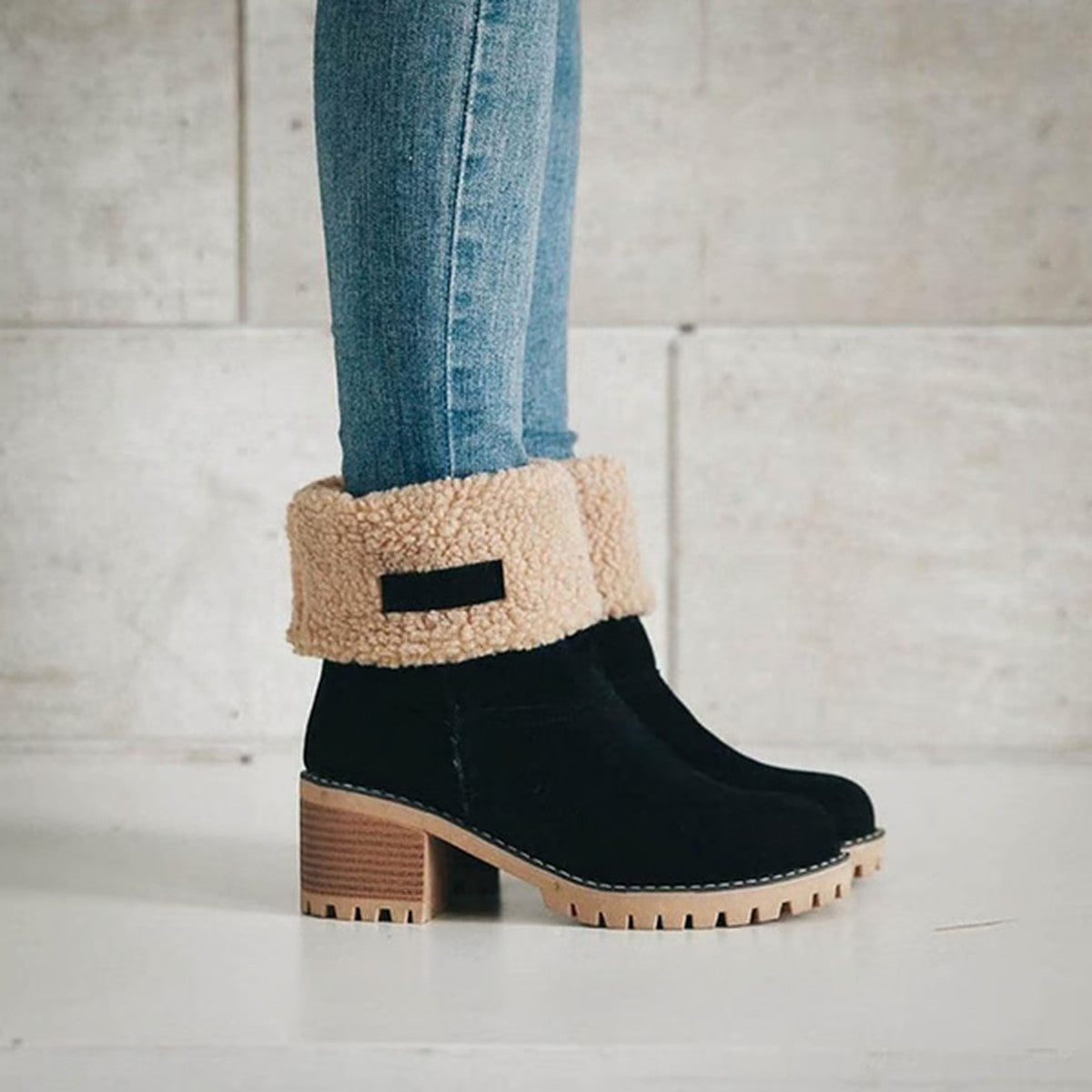 Womens Warm Ankle Winter Boots with Faux Fur Lining and Low Block Heel