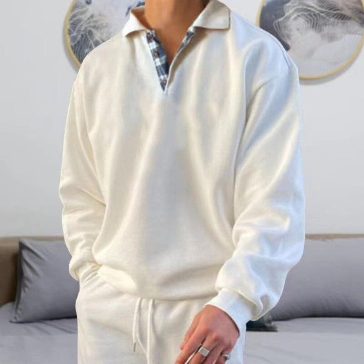 Classic Knitted Long Sleeve Polo Shirt with Ribbed Cuffs and Collar