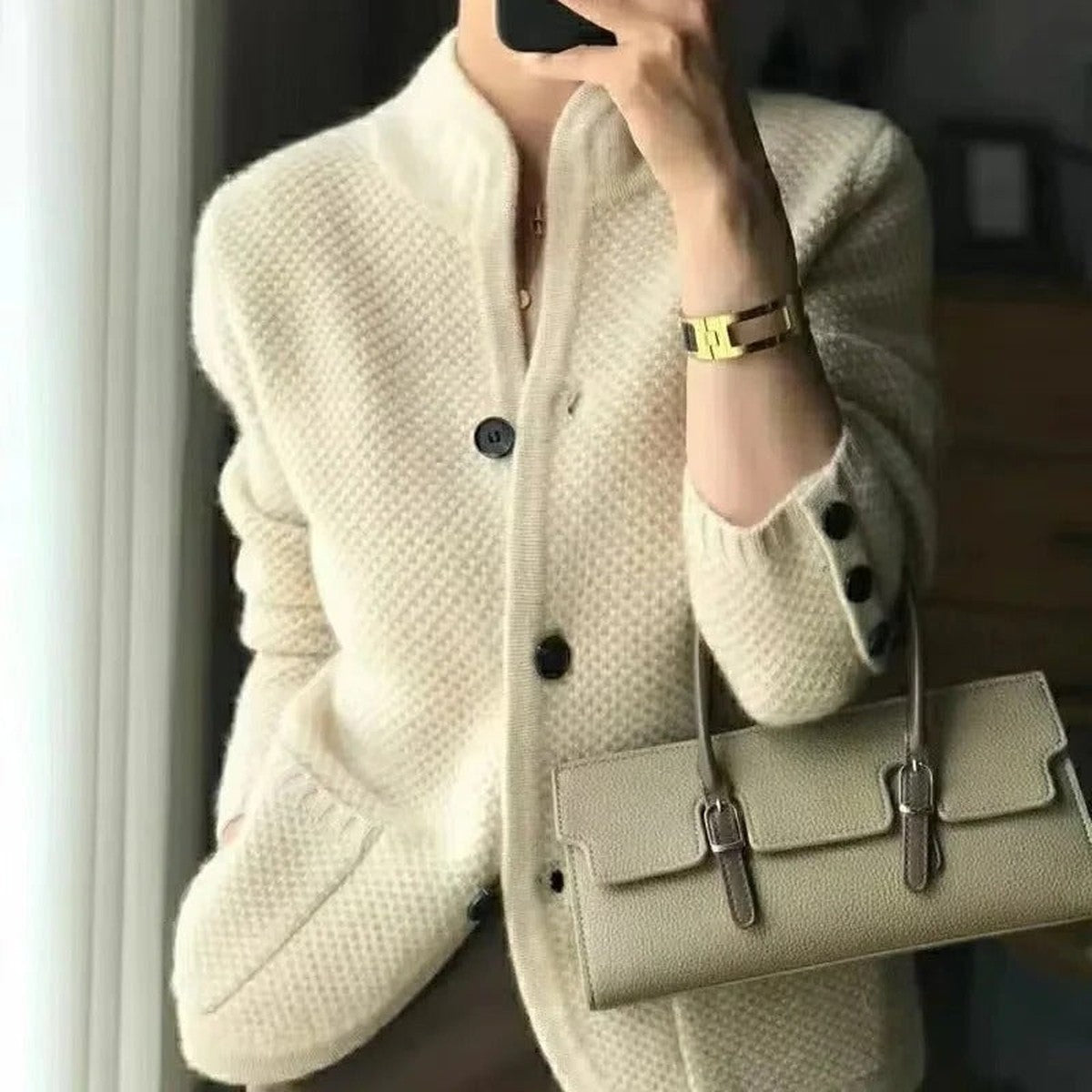 womens Chunky Knit Cardigan Sweater with Button Front and Pockets