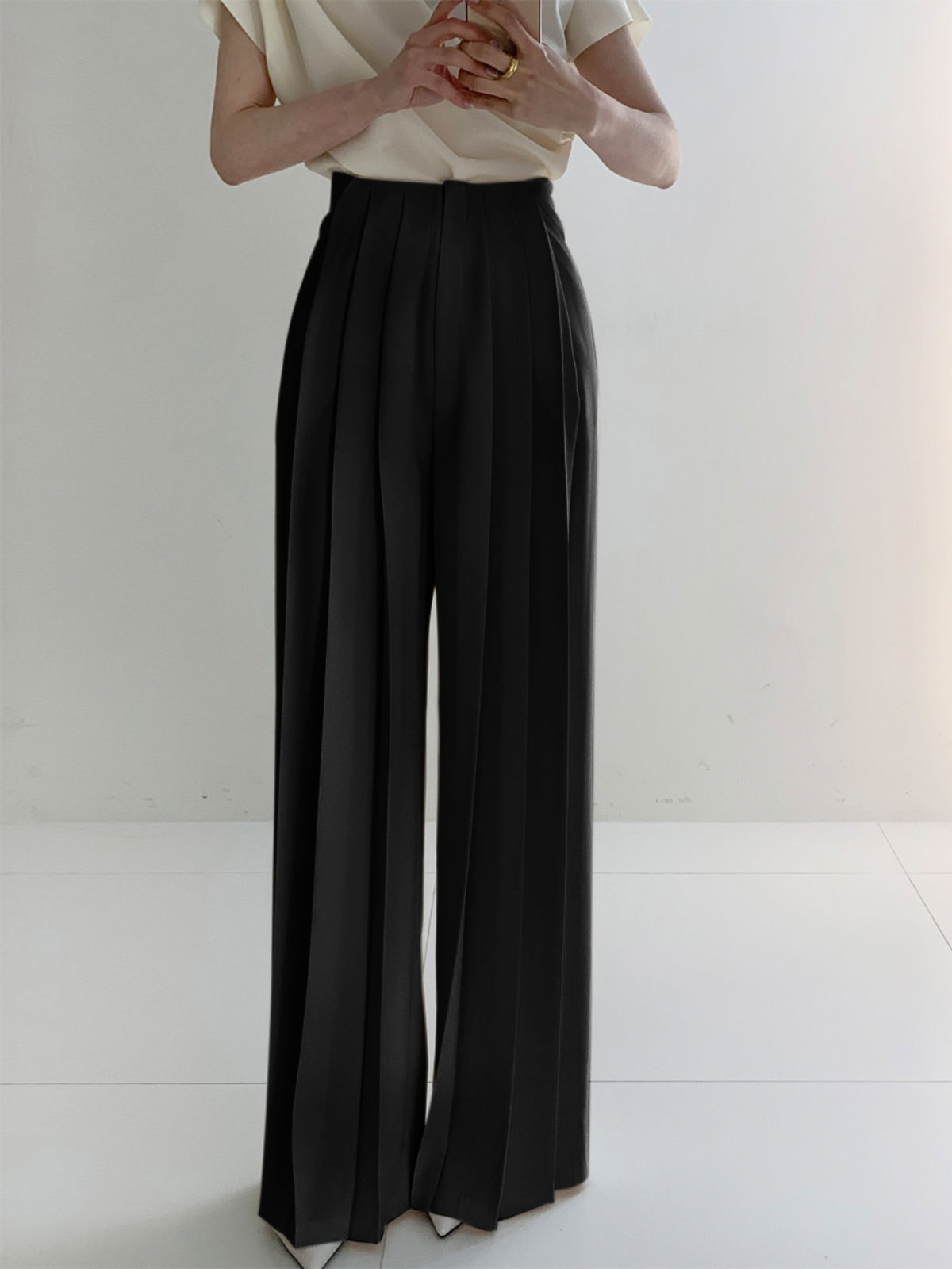 Pleated Front Shift Pants with Woven Fabric and Ankle Length for Women
