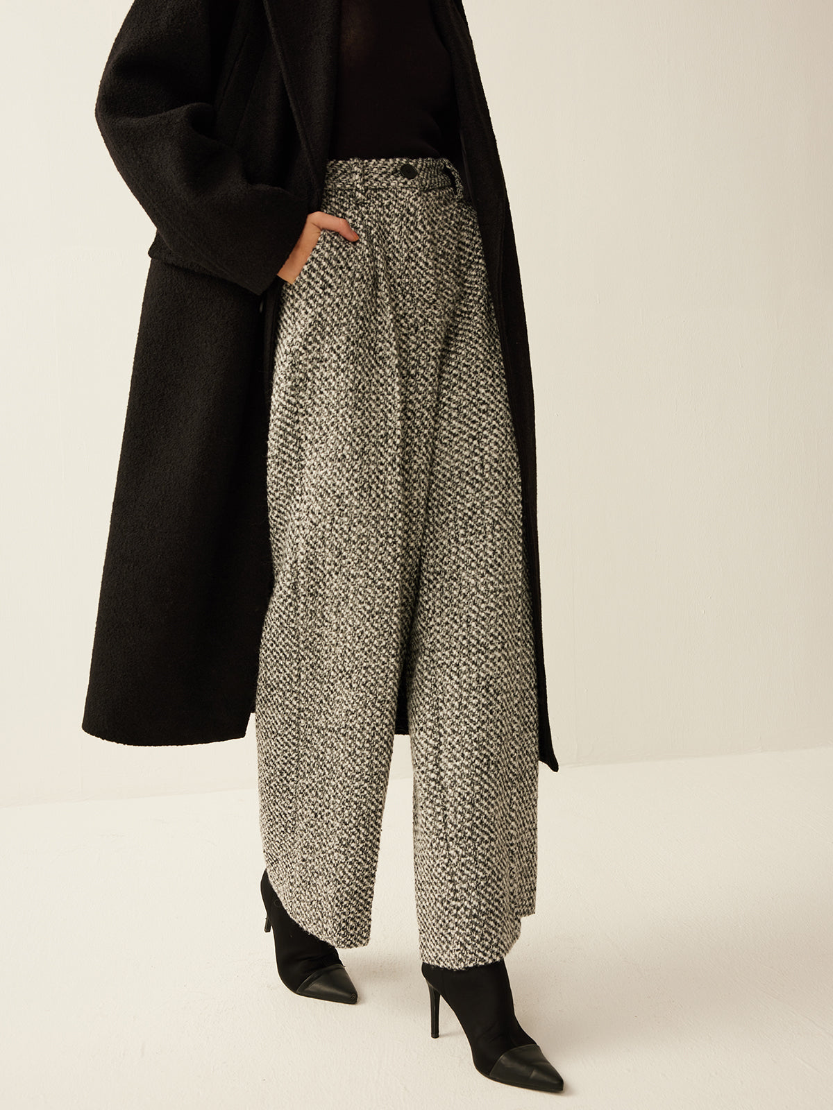 High Waist Wool Blend Trousers with Shift Fit and Tweed Texture