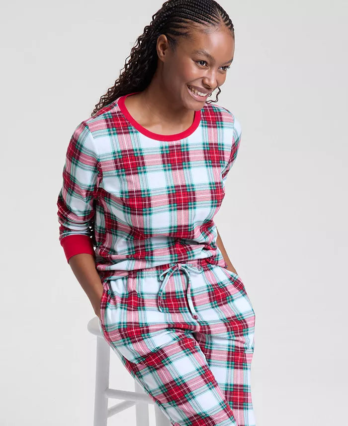 Plaid Pajama Set for Women with Woven Cotton and Side Pockets