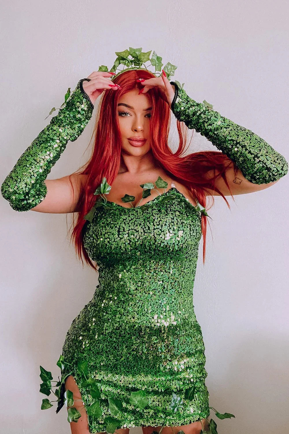 Green Ivy Costume Set with Arm Wraps and Leaf Headpiece for Women