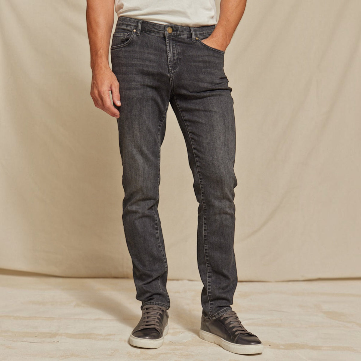 Mens Stretch Denim Jeans 4-Way Performance, Durable Fit
