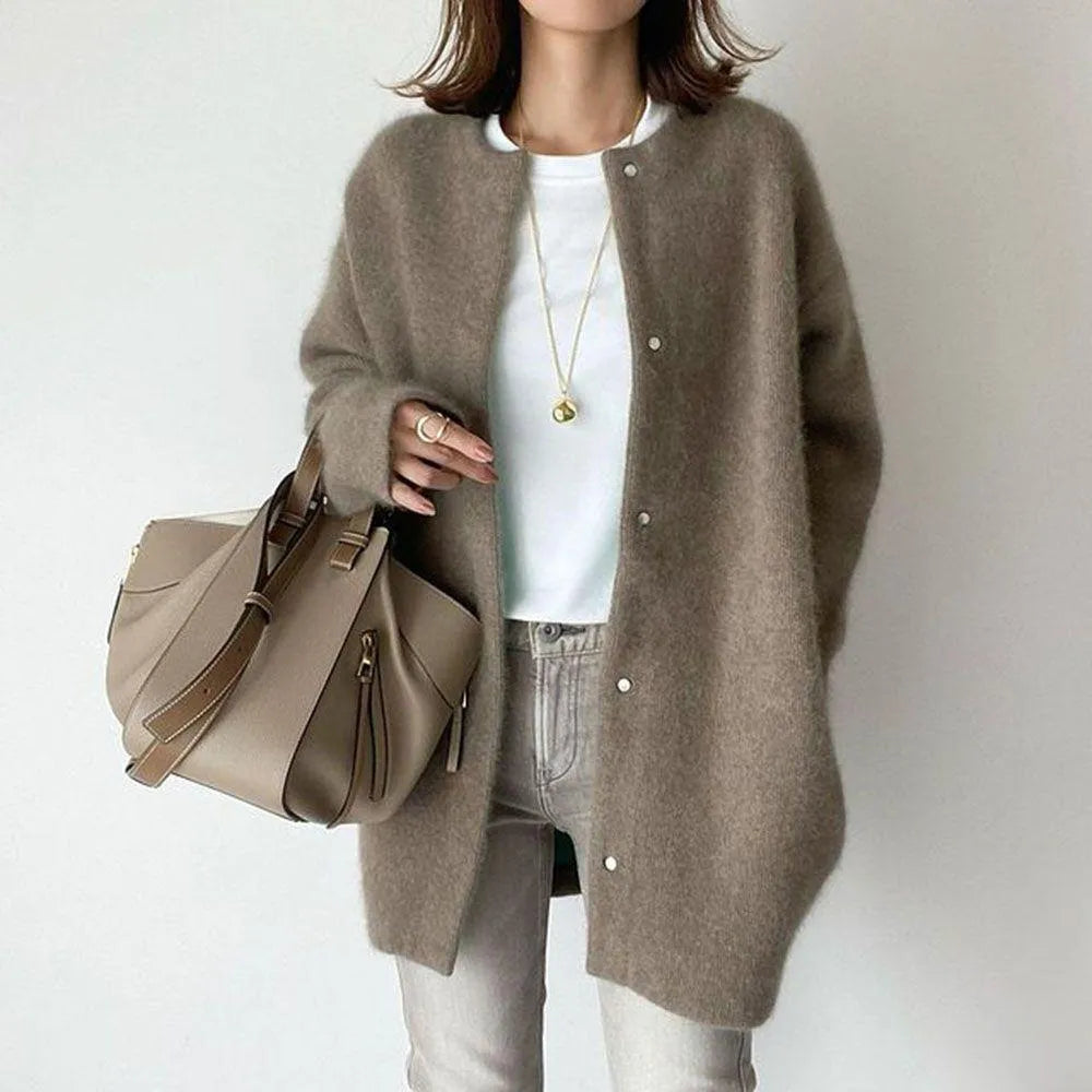 Longline Oversized Knit Cardigan with Button Closure and Textured Fabric