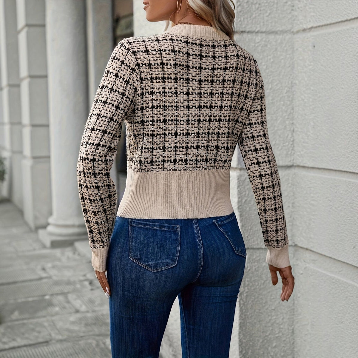 Cropped Houndstooth Cardigan with Ribbed Trim and Button-Front Closure