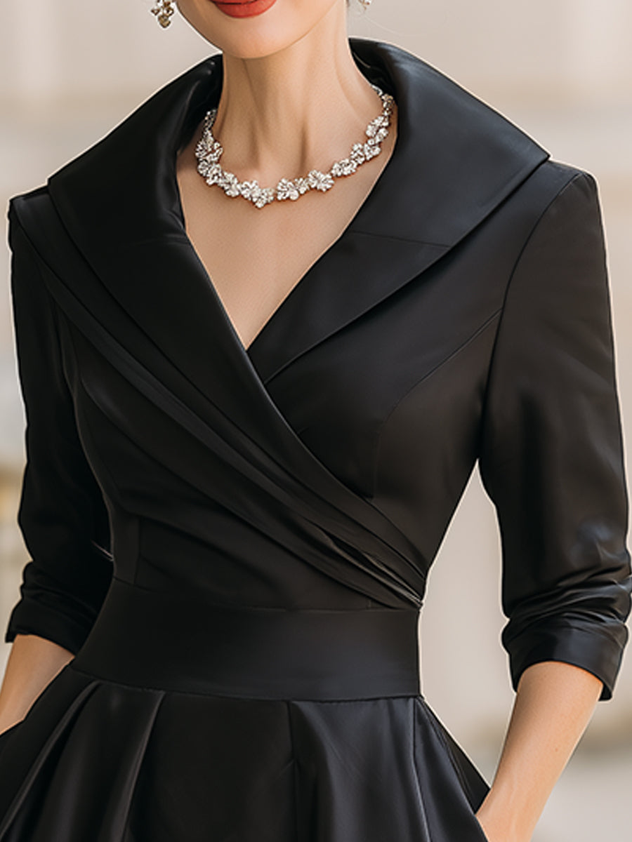 V-Neck Evening Dress with Tailored Silhouette for Special Occasions
