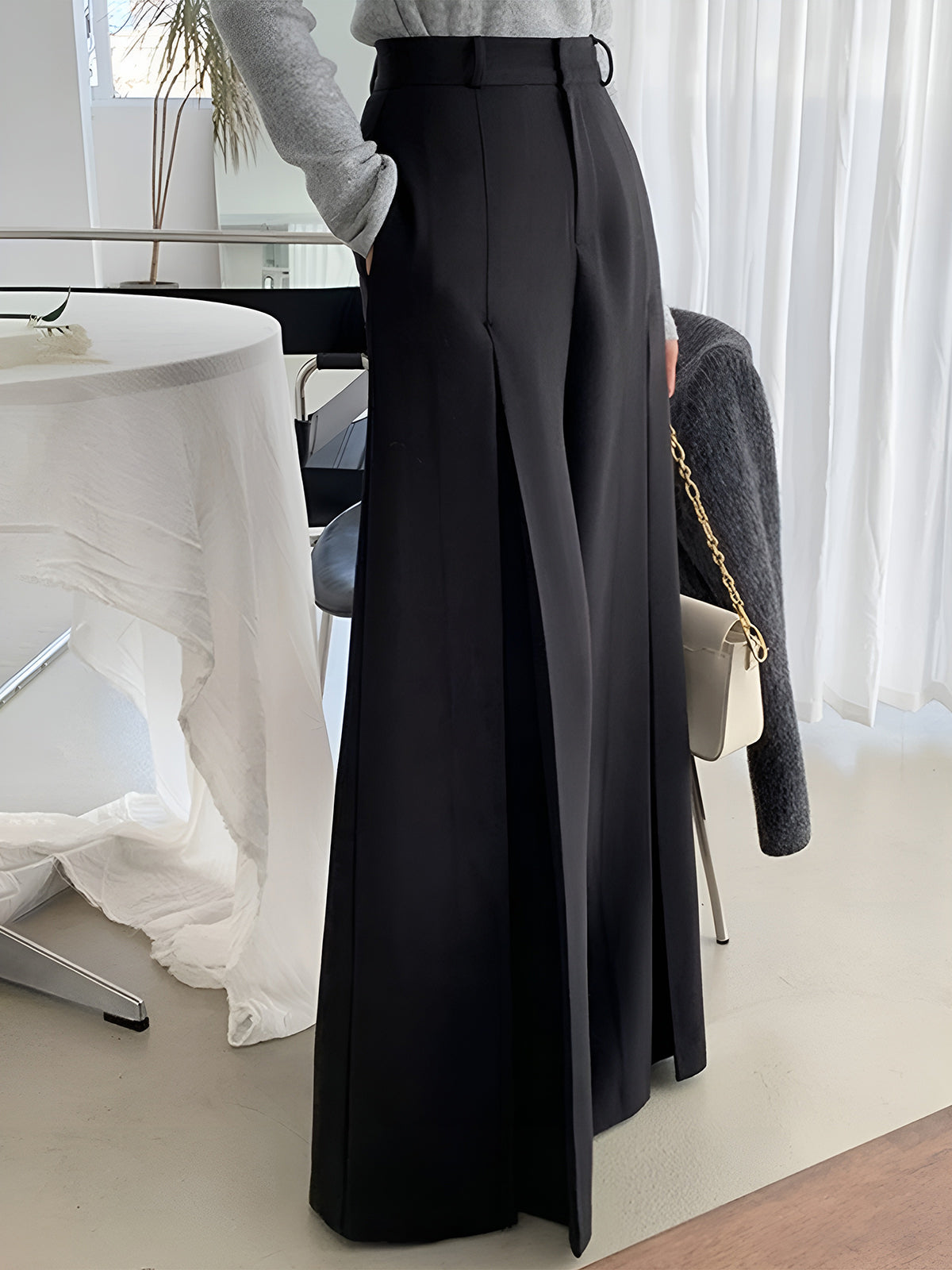 Womens High Waist Pleated Pants with Side Pockets and Regular Fit