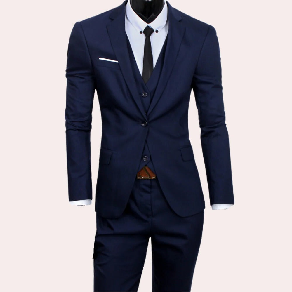 Slim Fit Men's Suit with Notched Lapels and Tapered Trousers