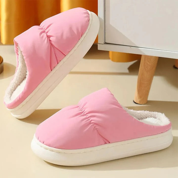 USB Heated Slippers with Plush Lining and Temperature Control for Indoor Wear