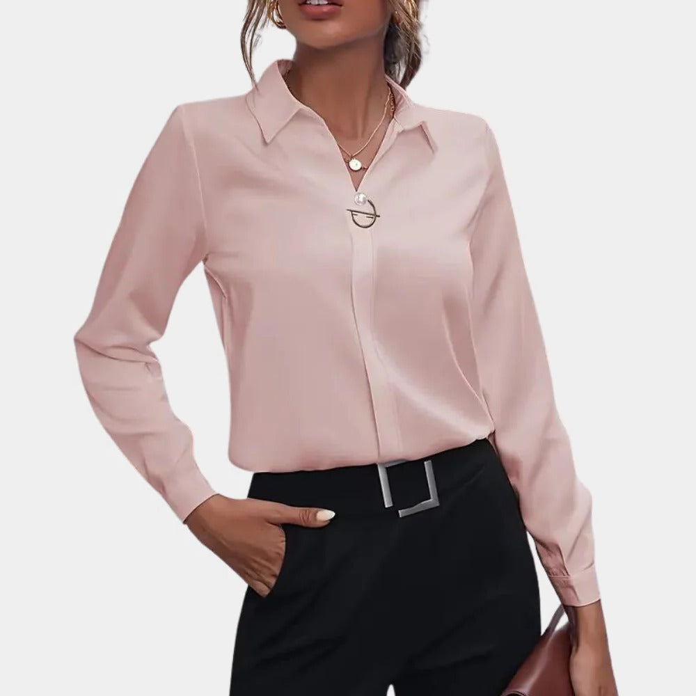 Women's Tailored Collar Blouse with Button Front and Fitted Waist