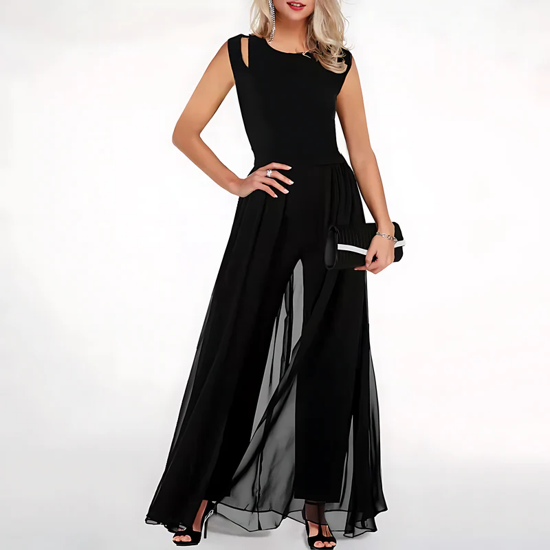 Women's Cotton Suit with Tailored Fit and Full Range Motion