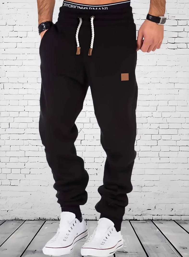 Mens Fleece Lined Joggers, Warm Sweatpants with Zipper Pockets for Winter Casual and Outdoor Wear