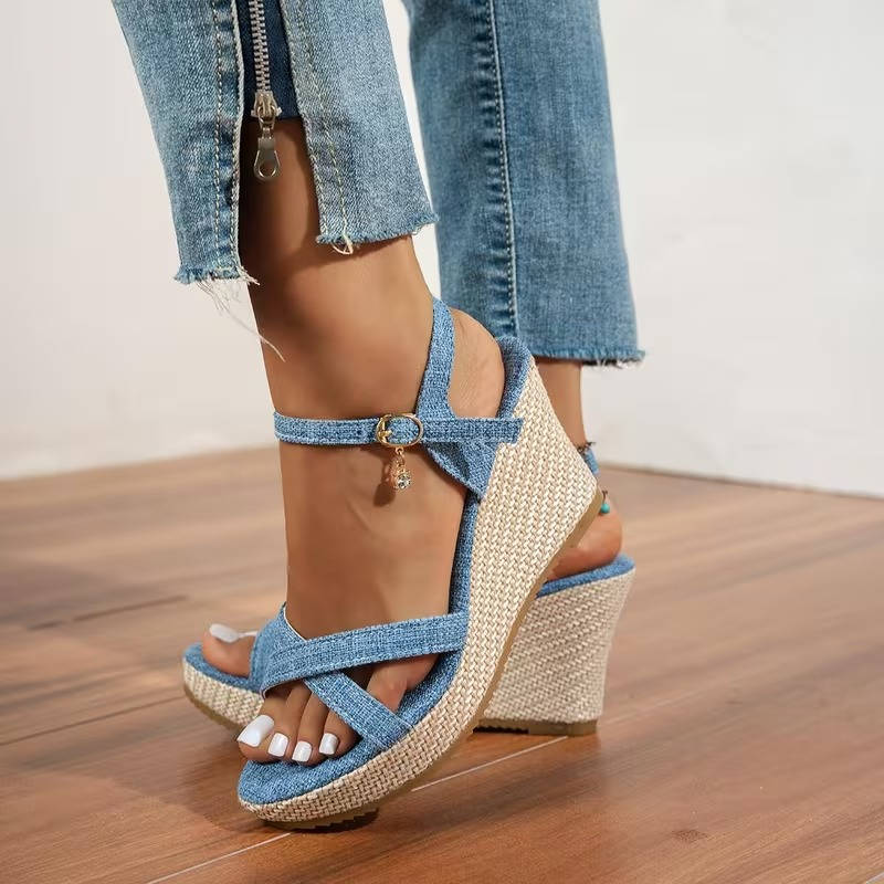 Classic Wedge Sandals, Fashionable Platform Sandals for Casual and Dressy Occasions