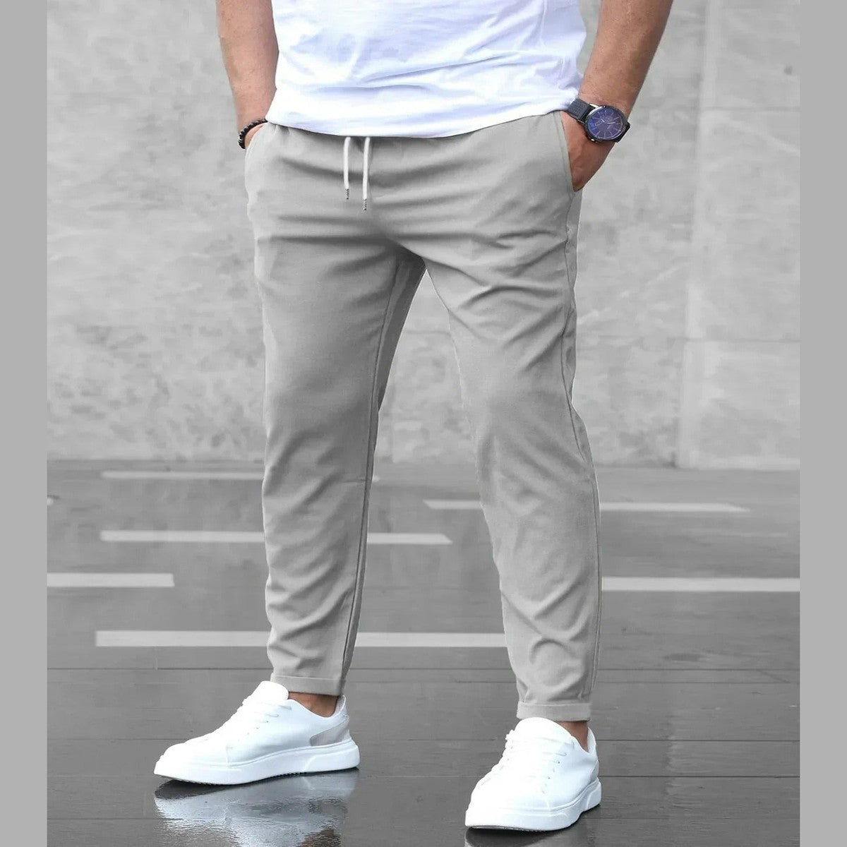 Men Casual Stretch Cargo Trousers with Zipper Pockets and Elastic Waistband