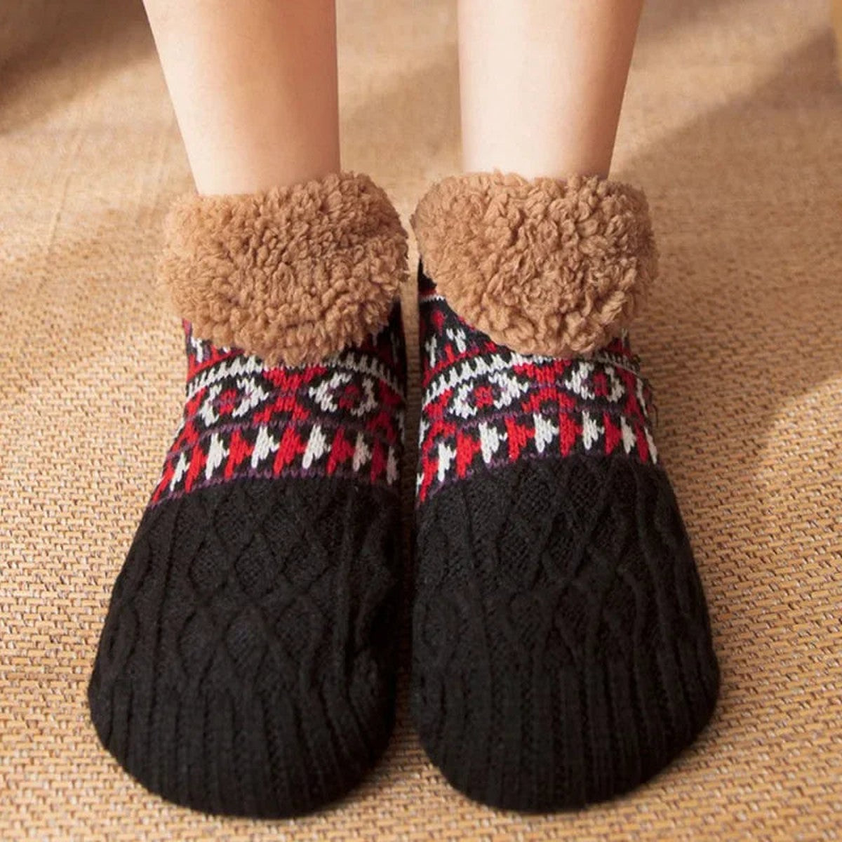 Nordic Snowflake Wool Blend Crew Socks with Cozy Thermal Knit Design