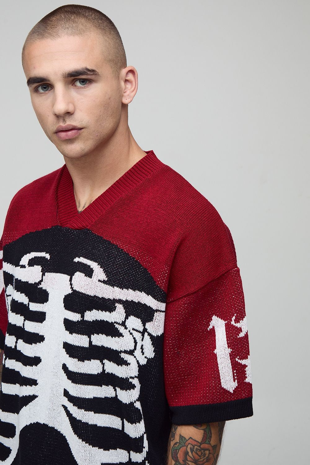 Skeleton Jacquard Knit Top with V Neckline and Short Sleeves, Red