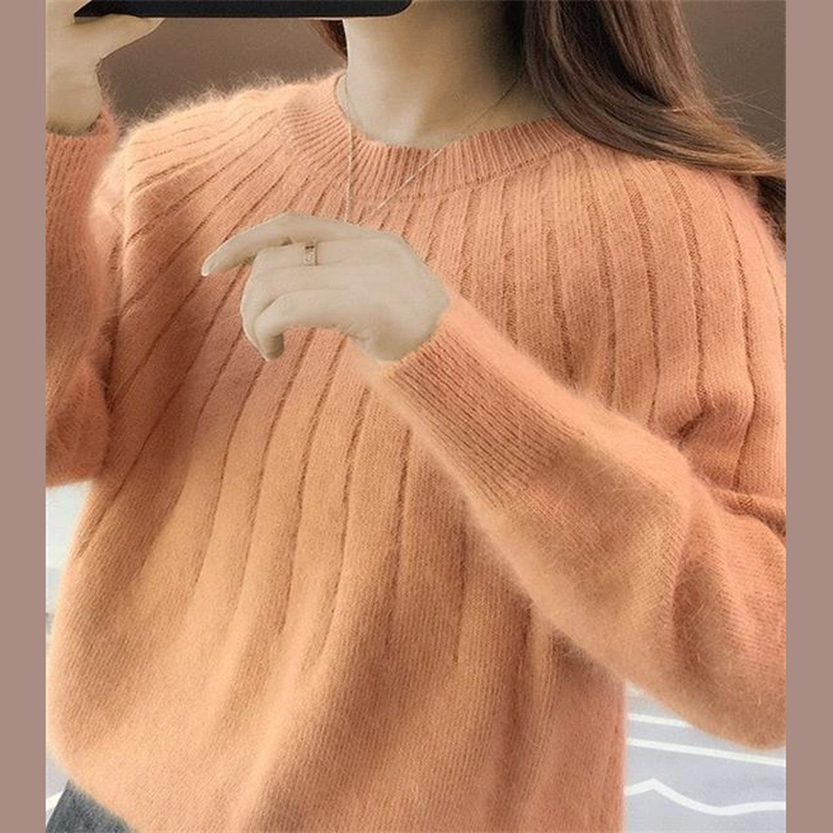 Women Cashmere Knit Pullover Sweater with Ribbed Trim and Long Sleeves