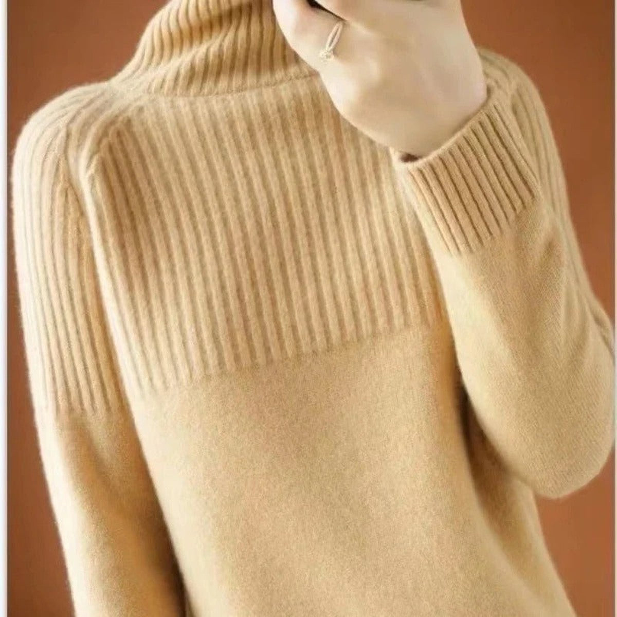 Long Sleeve Knitted Pullover Sweater with High Turtleneck for Women
