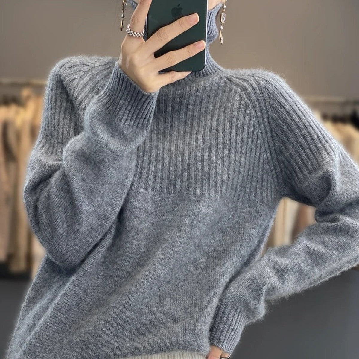 Long Sleeve Knitted Pullover Sweater with High Turtleneck for Women