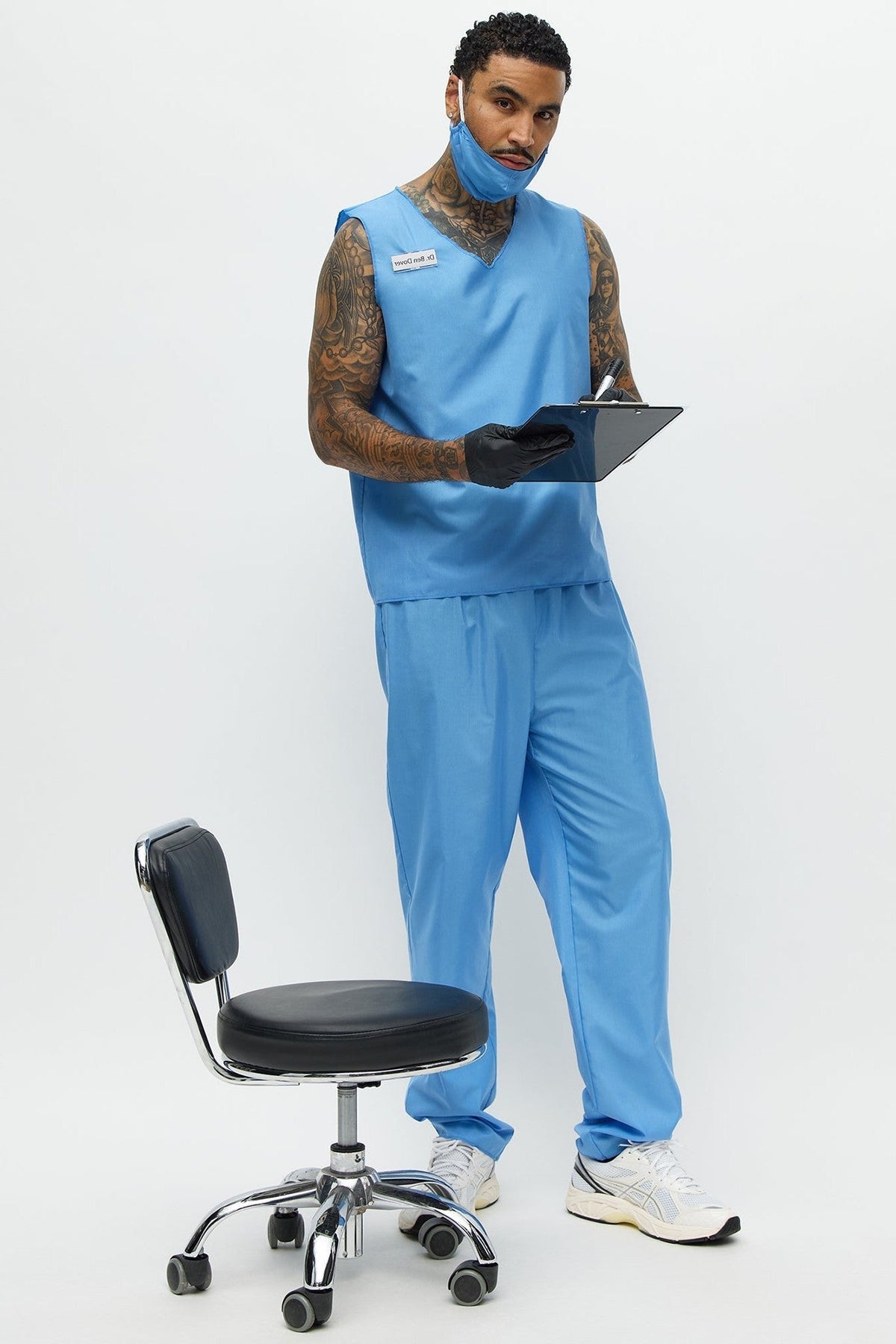 Medical Scrub Costume Set for Men with V Neck Top and Pants in Blue