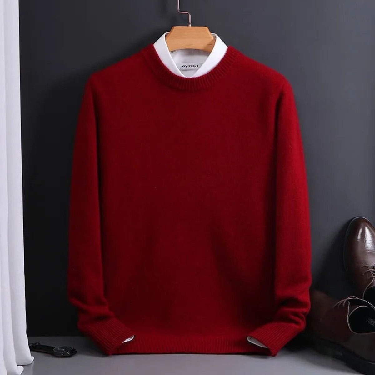 Men Crewneck Cashmere Pullover Sweater with Ribbed Cuffs and Hem
