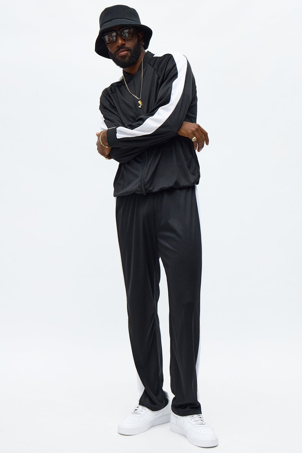 Two Piece Hip Hop Costume Set with Black and White Contrast for Adults