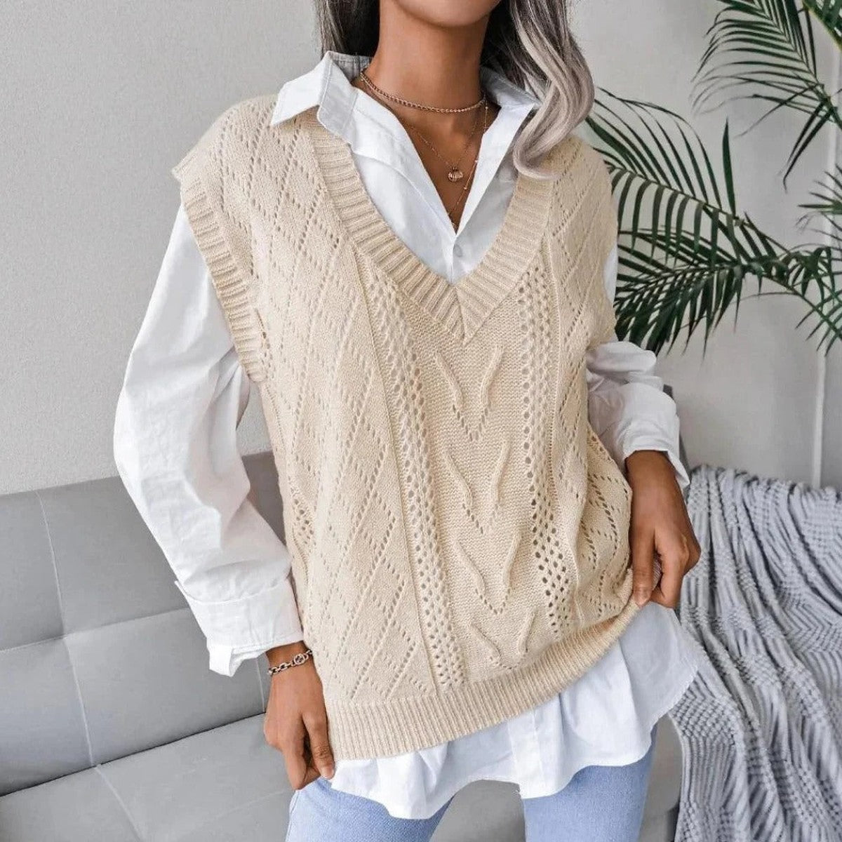 Casual Long Sleeve Knit Cardigan with V Neck and Front Button Closure