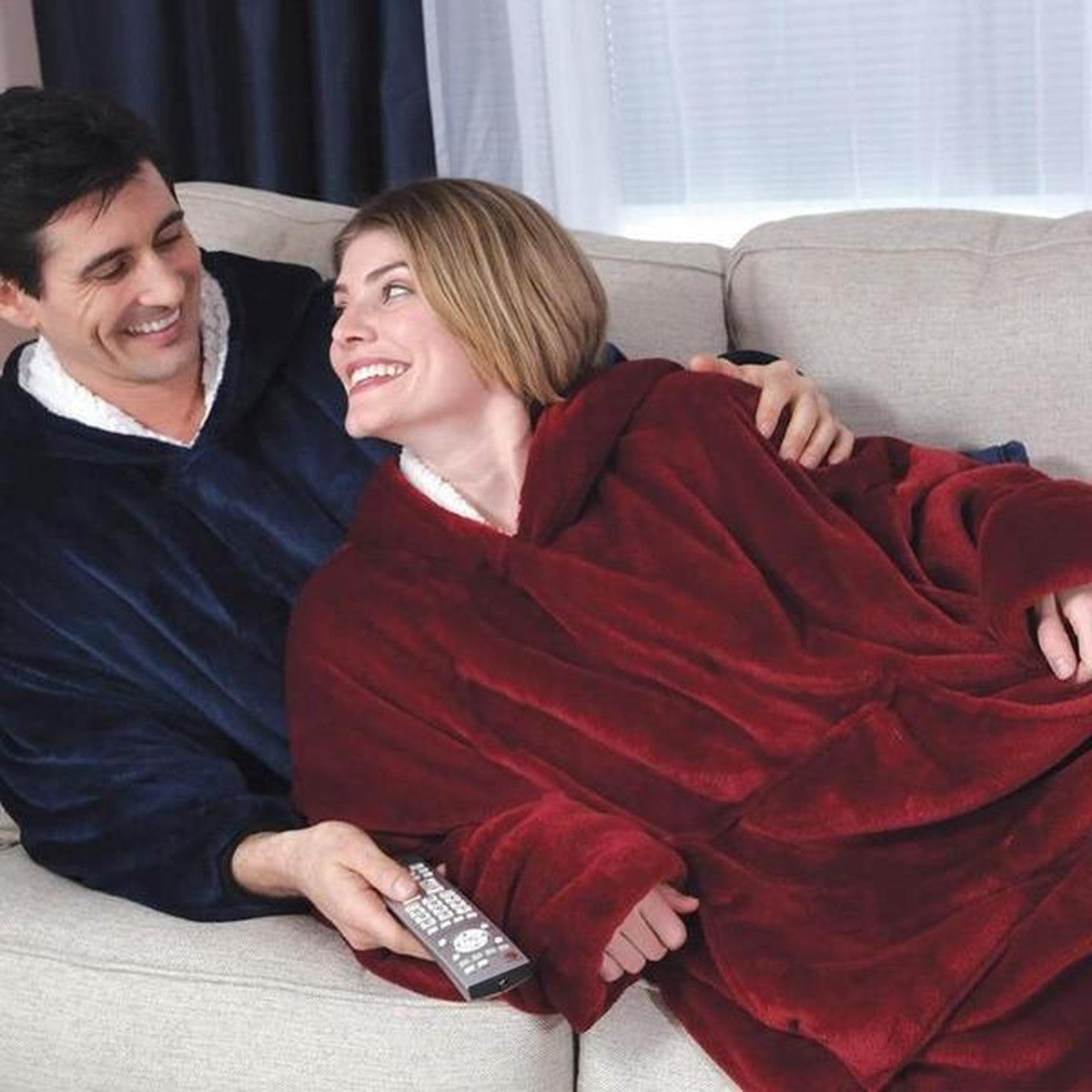 Oversized Wearable Blanket Hoodie with Warm Sherpa Fleece Lining and Front Pocket